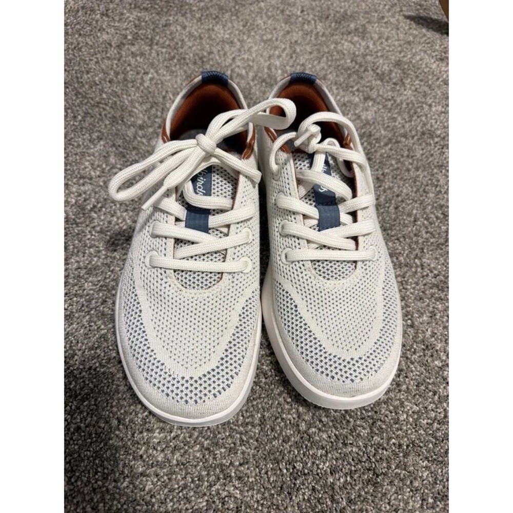 Women’s All birds sneakers